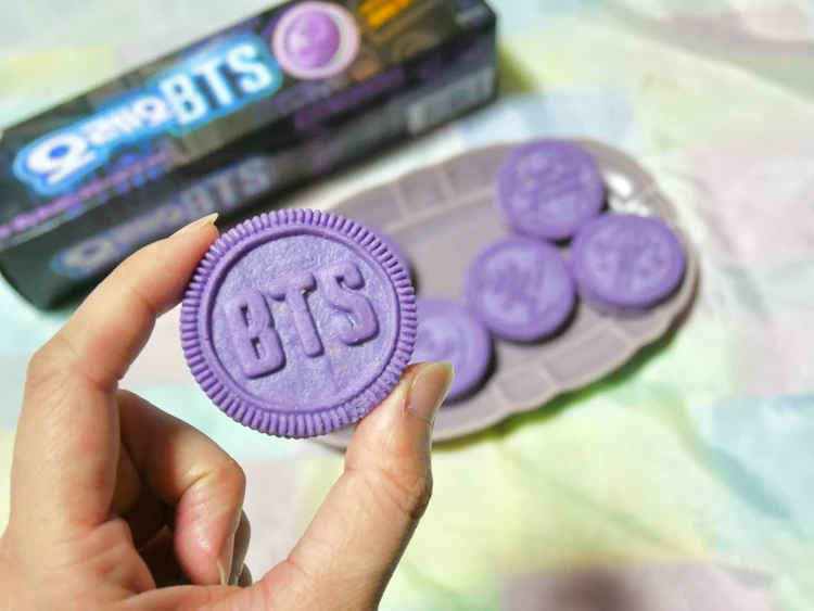 【BTS×オレオ】限定コラボをレビュー！日本版とは違うパープルクッキー＆ホットク味を紹介_5