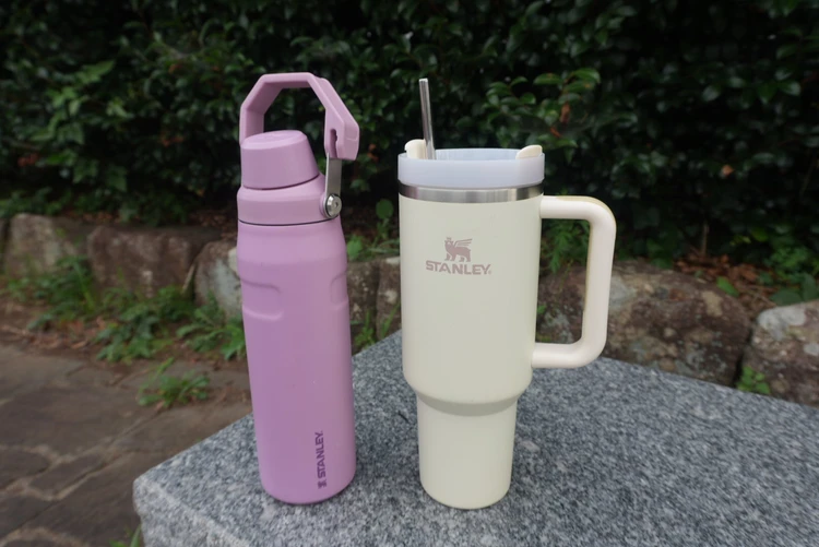 【STANLEY（スタンレー）水筒レビュー】アイスフロー24oz＆クエンチャー40ozを2年使った正直な感想_10_1