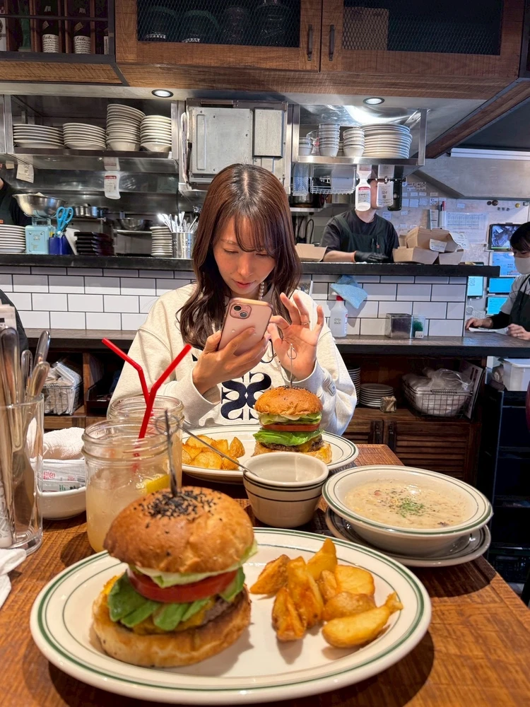 【東京・芝公園】トランプ大統領が絶賛したハンバーガー？！MUNCH’S BURGERから芝公園満喫プラン♡_6_2