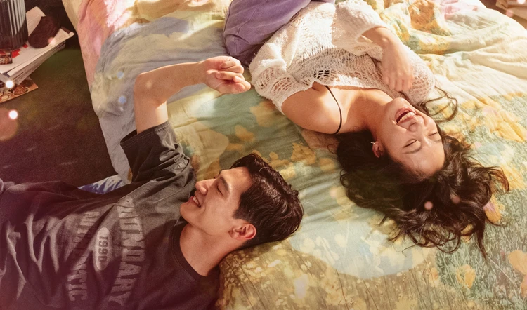 映画　ラブ・イン・ザ・ビッグ・シティ　主人公のジェヒとフンスの写真