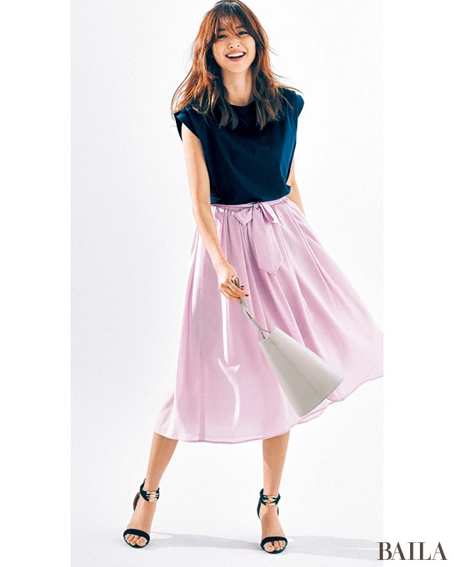 「涼しくて華やか」な【フェリース ルネス】の可愛げスカートが使える！_1