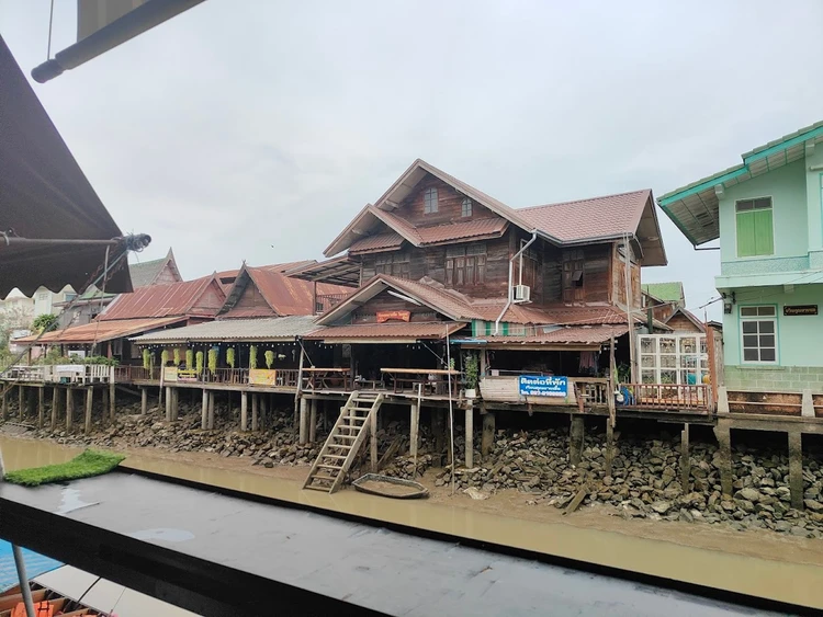 アンパワー水上マーケット