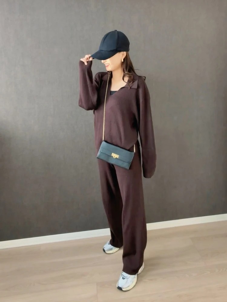 【UNIQLO】ウォッシャブルニットリブポロセーター、リブパンツ着用