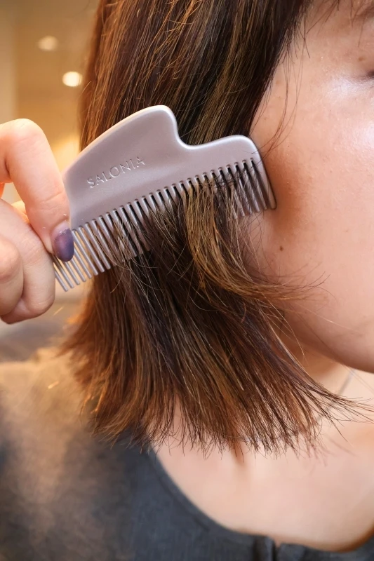 【SALONIA】新発売のカッサコームで美髪！…だけでなく美顔に!?【2025年最新】_3