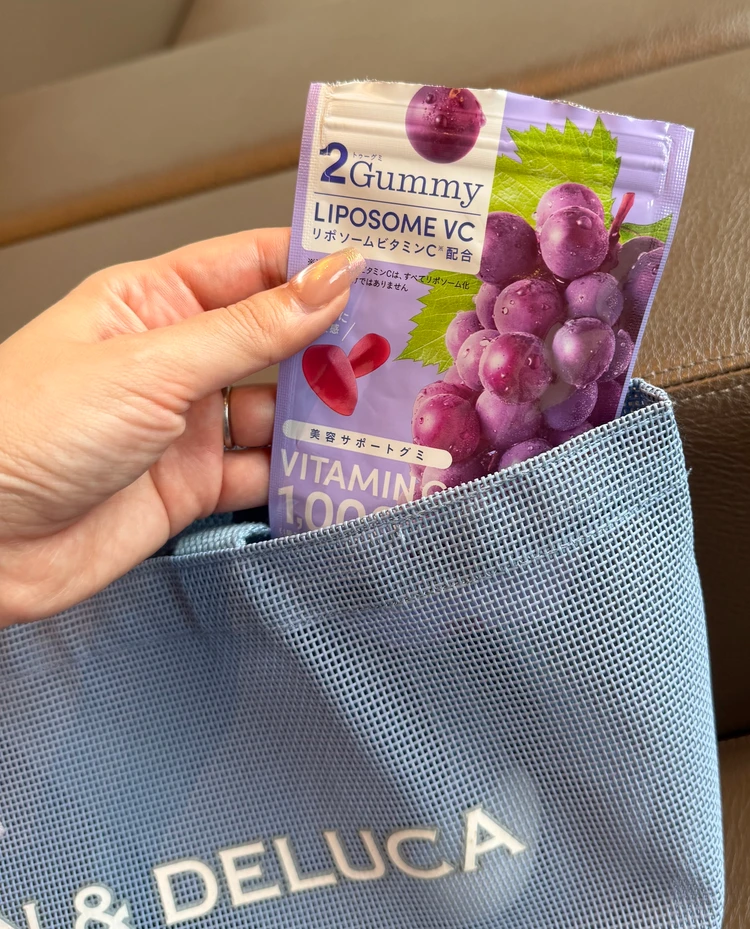 #愛用サプリ｜UV対策も美容ケアもこれひとつ！毎日続けている「2foods 2Gummy LIPOSOME VC」_4