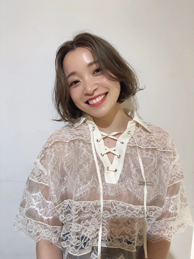 30代ー40代髪型・ボブの正面