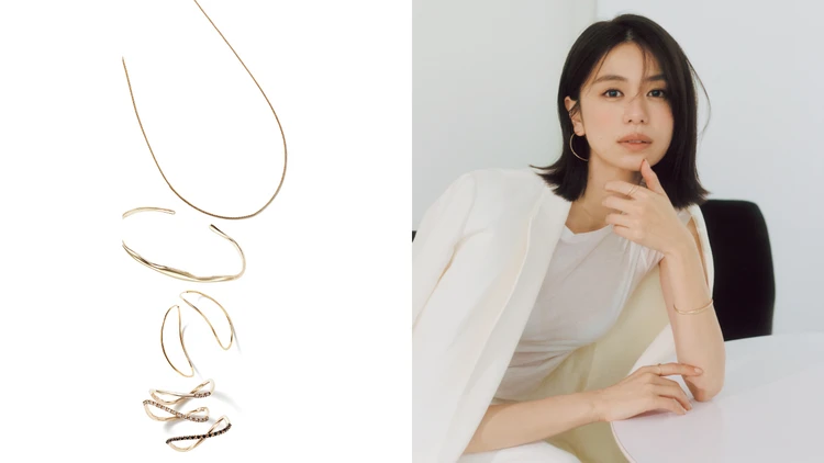 【“甘くない”ミュートジュエリー6選】夏の涼やか白ジャケットには肌に溶け込むゴールドを合わせて