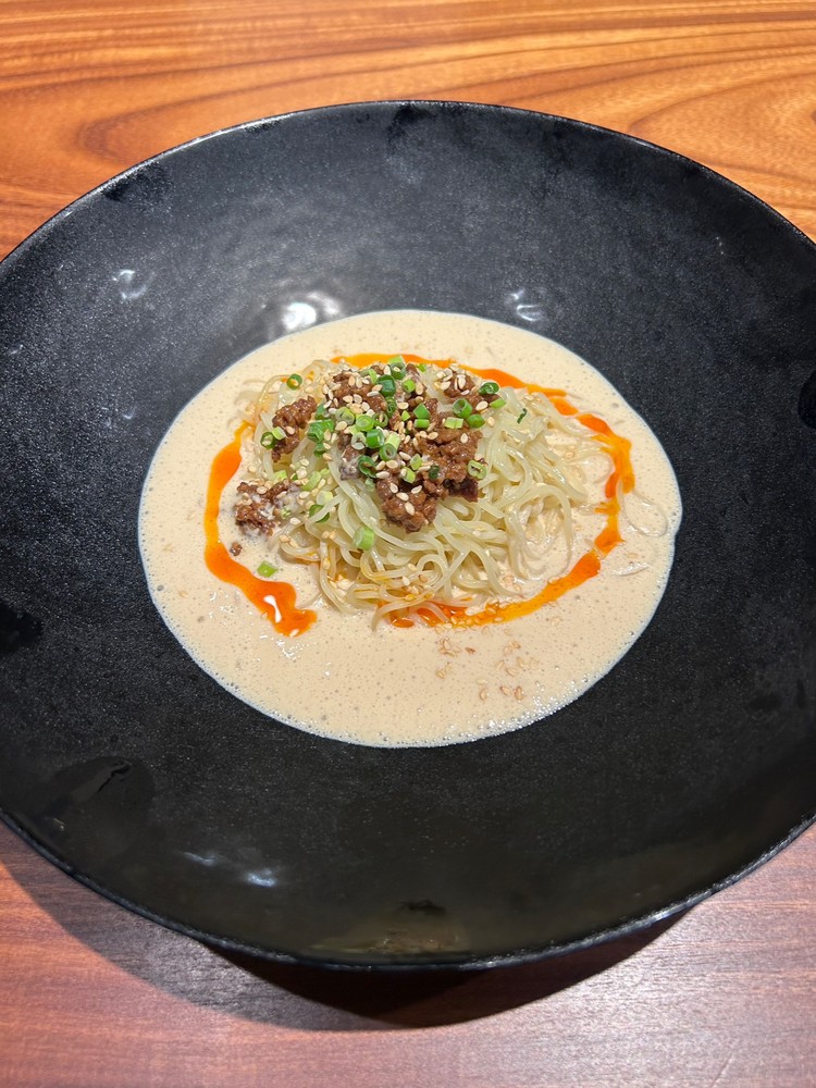 香宮のランチコース 香港細麺のクリーミーな冷やし豆乳担々麺・香宮オリジナル
