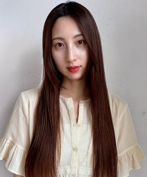 30代髪型・ロングの正面