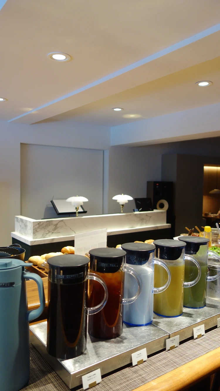 東京・馬喰町のDDD Hotelでモーニングブッフェ