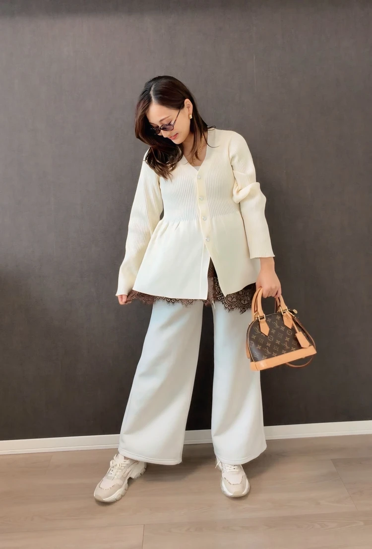 【GU】UVカットオーバルサングラス　着用コーディネート