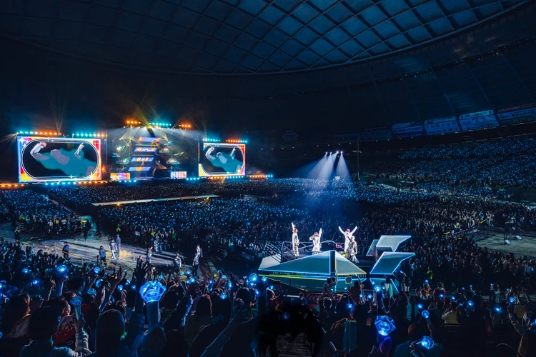 「- The Trilogy I - 2026 SHINee WORLD VIII : [THE INVERT]」トロッコ
