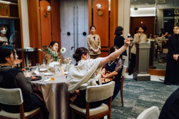【プレ花嫁さん必見♡結婚式演出アイデア】ゲスト参加型で楽しむ結婚式｜人前式から披露宴までこだわりの演出＆BGMをご紹介_12