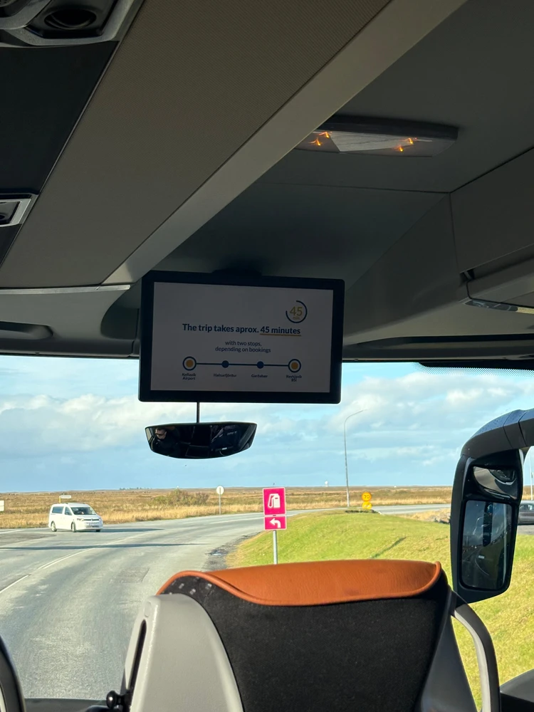 暮らすように旅する北欧・アイスランド! 大自然とカフェ巡りを4日間で堪能するモデルコース|前編_3_1