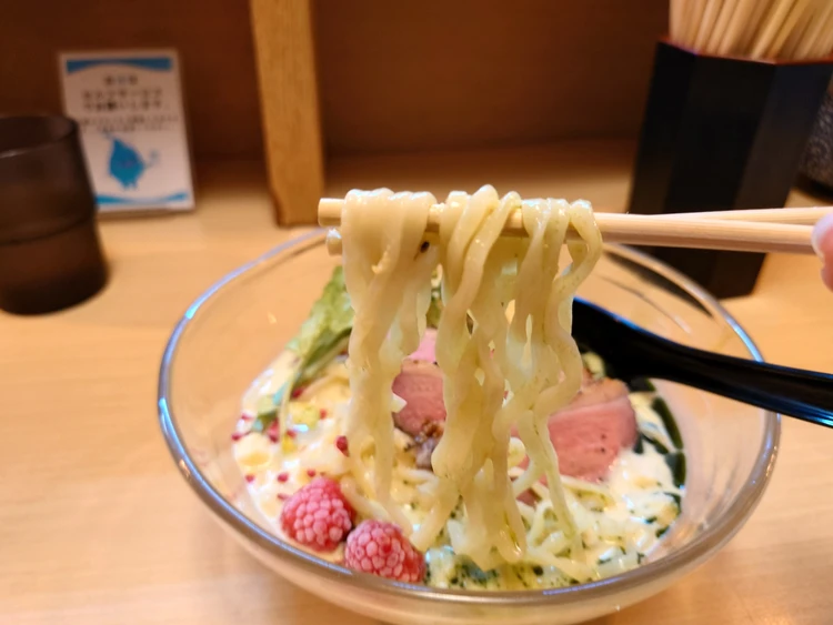 今年もこの季節が来た。池袋「麺堂にしき」の冷やしとうもろこし_3