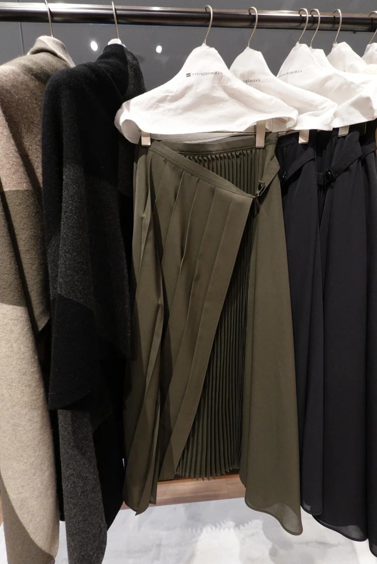 PLST　HARUNOBUMURATA プラステ　ハルノブムラタ　秋　冬　11月28日　発売　大人気　コラボ　第二弾　シアープリーツラップスカート