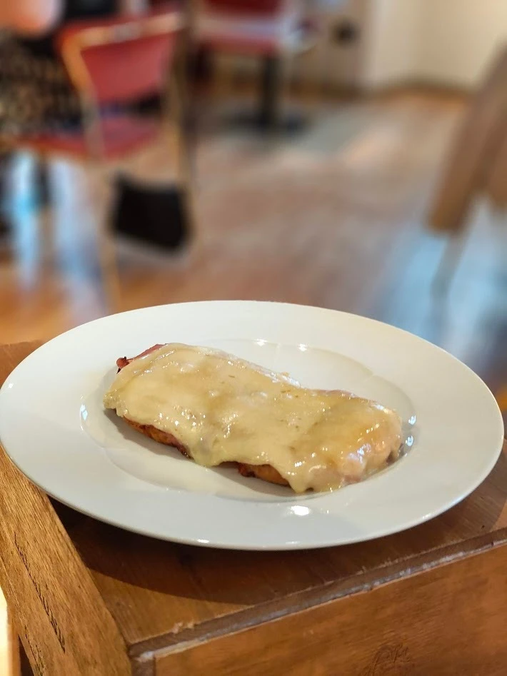 イタリア　アオスタ　レストラン　グルメ　La Grenette