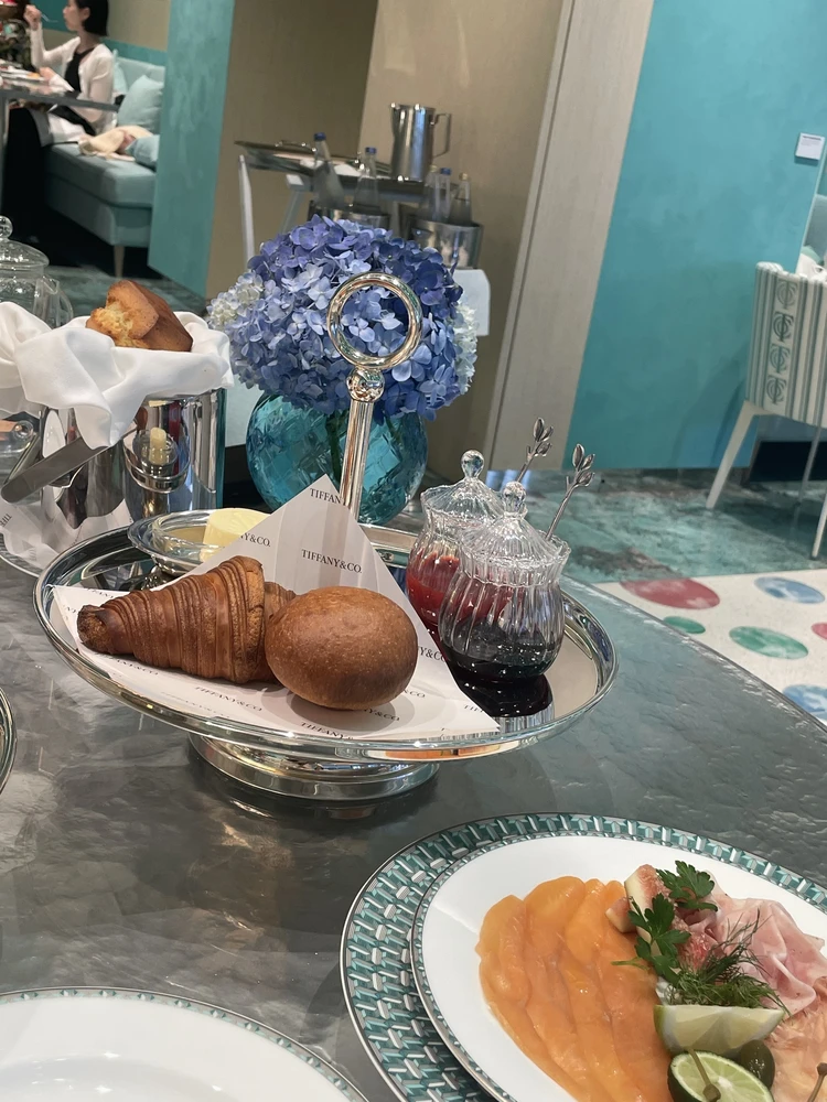 絶対好きになるTiffany Blue Box Café_15