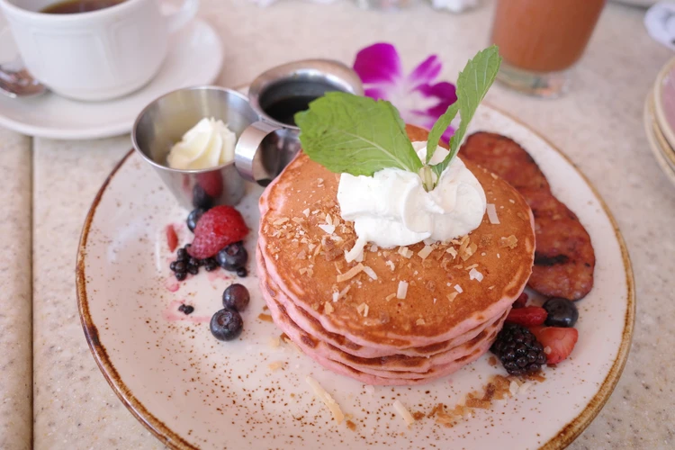 【ハワイグルメ】ハワイの朝は、とびきり美味しい王道モーニングを堪能♩_3