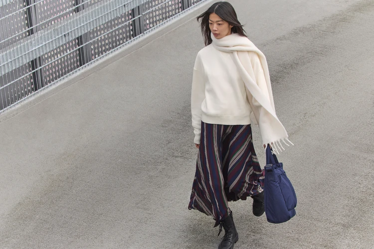 コレクション第2弾は上質なカシミヤニットがラインナップ