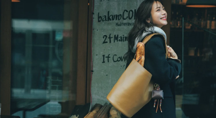 【大きめワンショルダーバッグ4選】通勤コーデをスタイリッシュに決めたい人におすすめ！