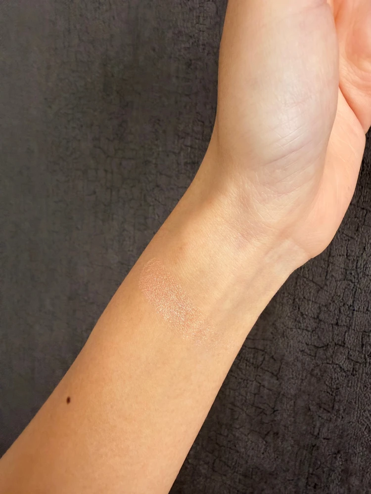 Rare Beauty（レアビューティー）ハイライト