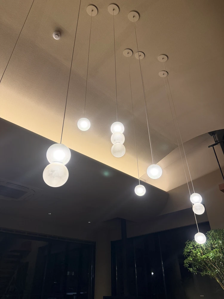 TORIKKA STAYの室内に飾られた生花