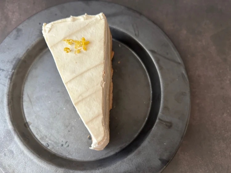 【神保町】予約電話は200回目で成功⁉︎1時間で連日完売する絶品タルト専門店_4_1