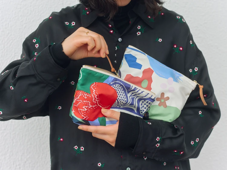 マニプリ ポーチ