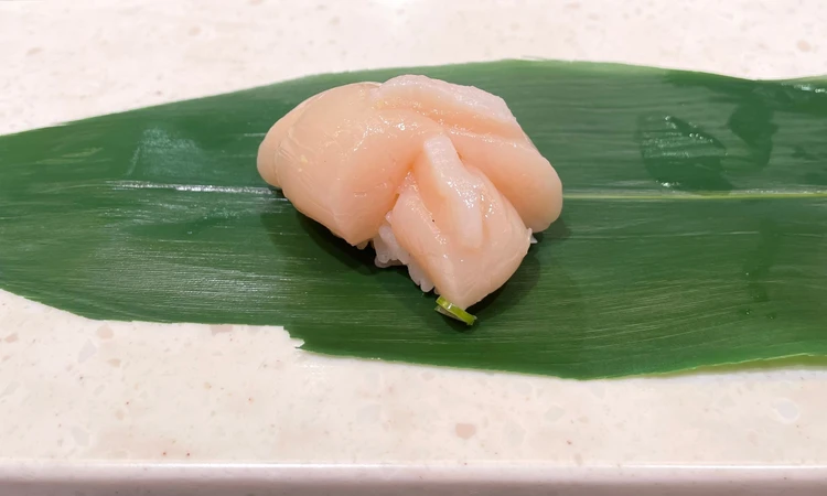 大人気北海道回転寿司【根室花まる】立食い寿司が凄かった！！_2