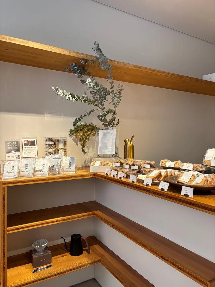 名古屋カフェ, 伏見カフェ, パーラーイムオム, 焼菓子カフェ, 生ハムサンド, サクララテ, 春カフェ, おしゃれカフェ, 女子ランチ, 名古屋グルメ