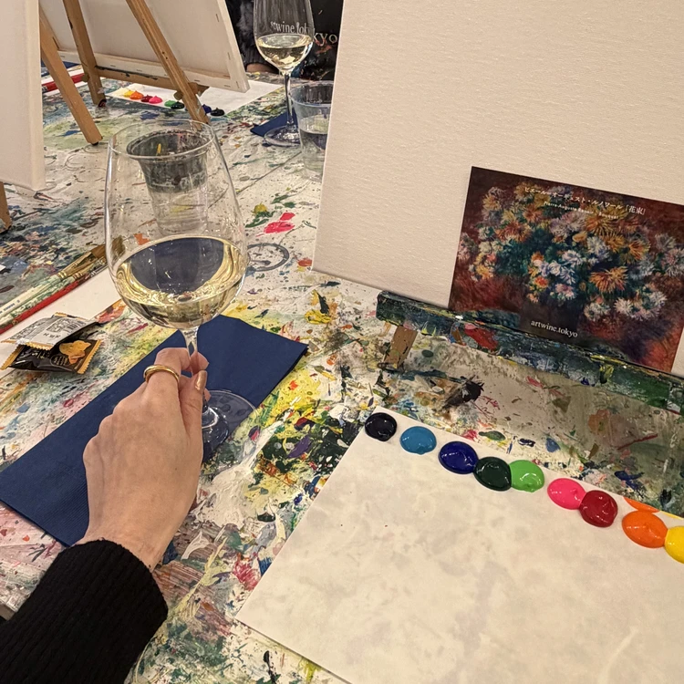 心を整える3時間。ワイン片手に絵を描くアート体験【artwine.tokyo】_4