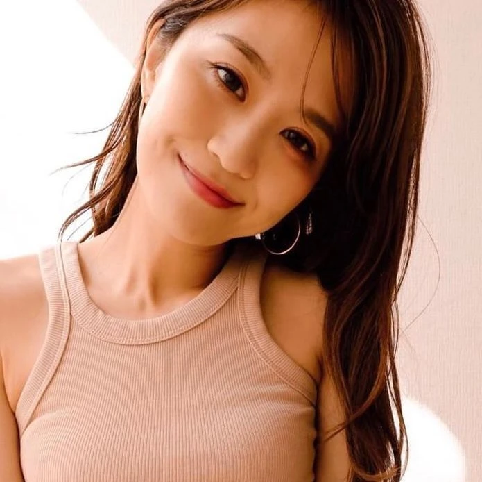 萱野ゆか