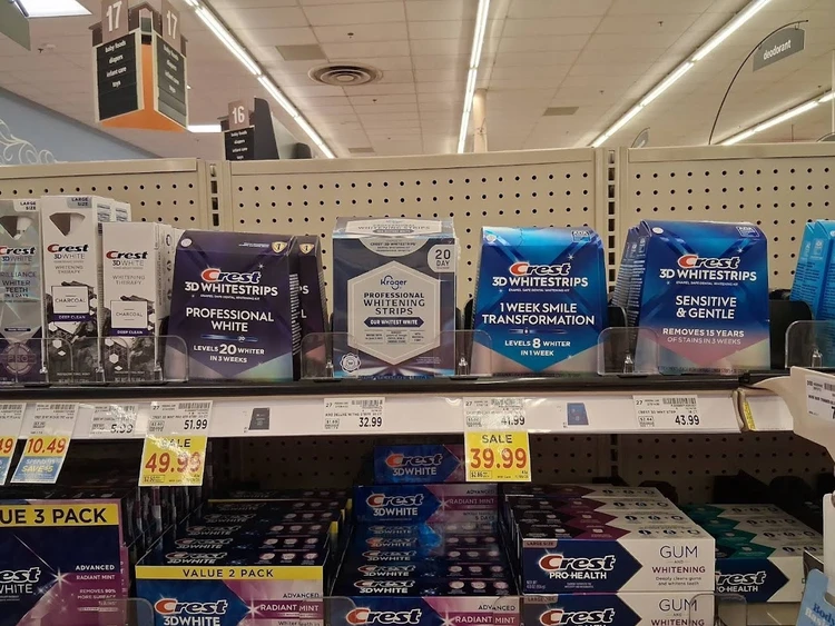 クレスト ホワイトニングシート アメリカ 海外 売り場