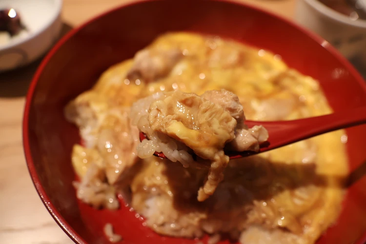 【人形町】創業２６５年！元祖親子丼「玉ひで」がリニューアルオープン【行列】_11