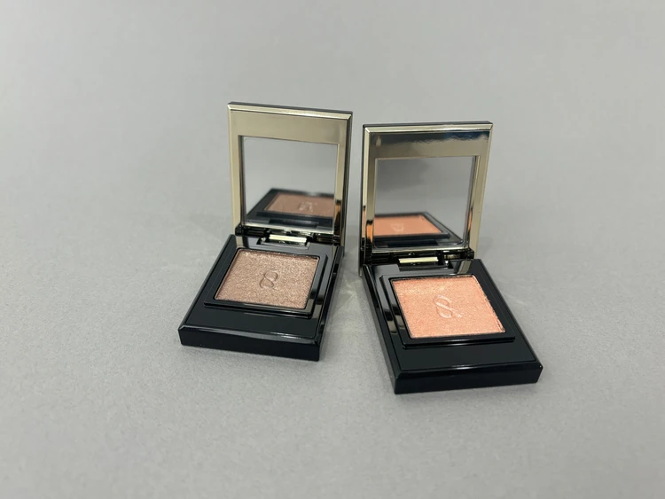 ブルベ夏の方におすすめな秋色アイカラー L01 纏艶、L03 煌鏡❤️