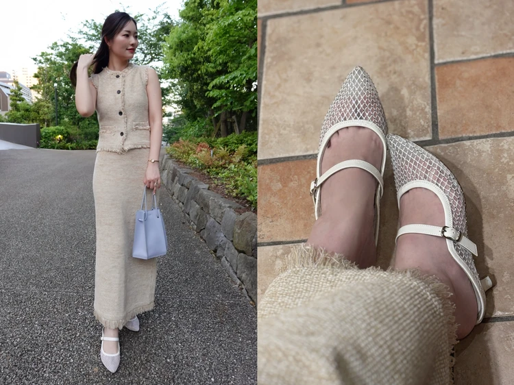 ホワイトのシアーミュールにツイードセットアップのコーディネート