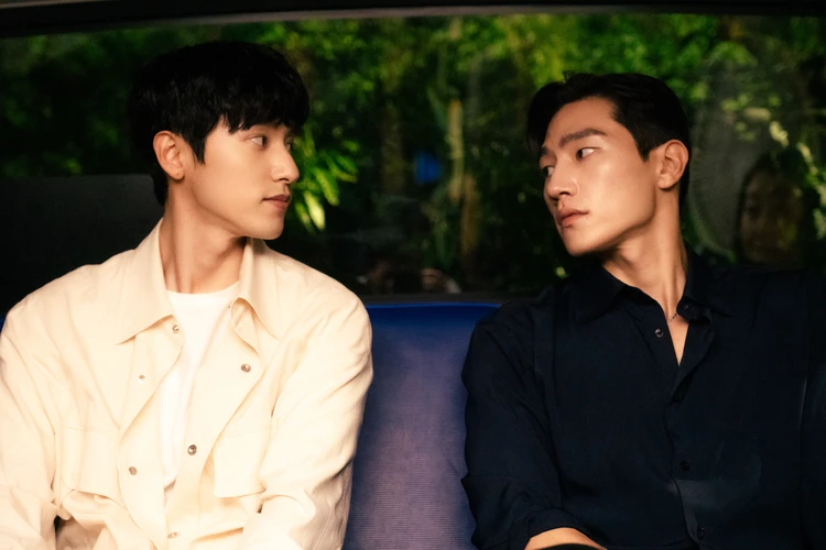 映画　ラブ・イン・ザ・ビッグ・シティ　ゲイのフンスと彼の恋人スホの写真