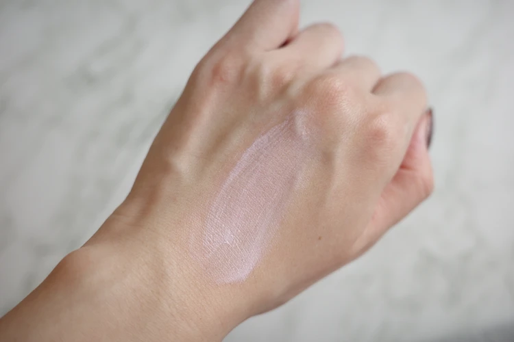 【新作コフレ】ETVOS 2025ホリデーコフレ使用感レビュー！_3