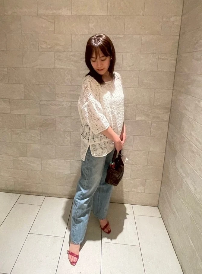 「YANUK Trick Denim ボーイズストレート LEA」の着こなし