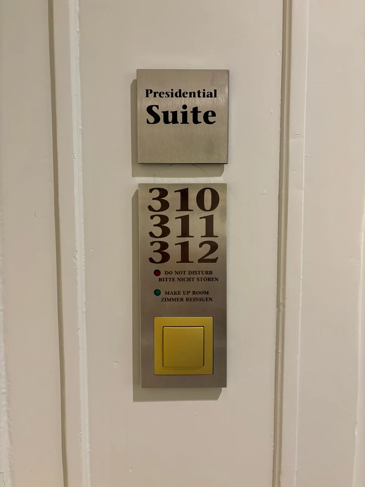 一生に一度は泊まってみたい!憧れの5つ星ホテル【Bellevue Palace】_4