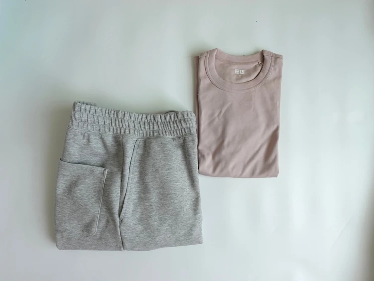 ユニクロユー　クルーネックTシャツ