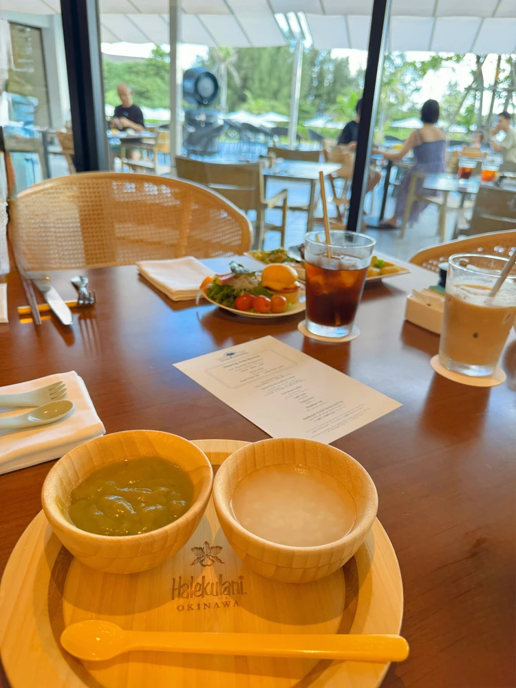 ハレクラニ沖縄　朝食　