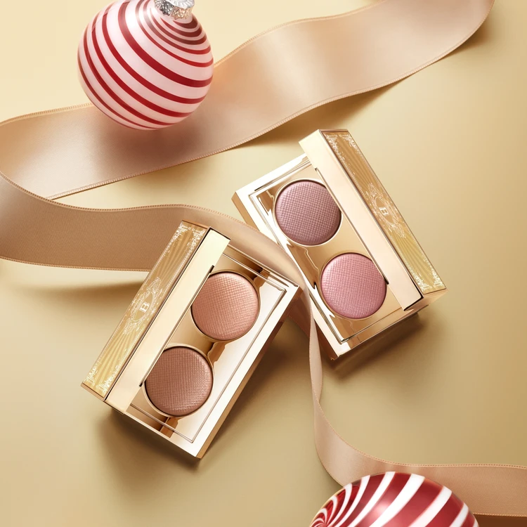 2025 クリスマスコフレ ホリデー 限定品 ボビイブラウン リュクス アイシャドウ デュオ 限定2種 各¥7370(2025年11月1日数量限定発売) 写真左から:スパーリングコパー、スパークリングピンク *公式オンラインショップにて先行発売中