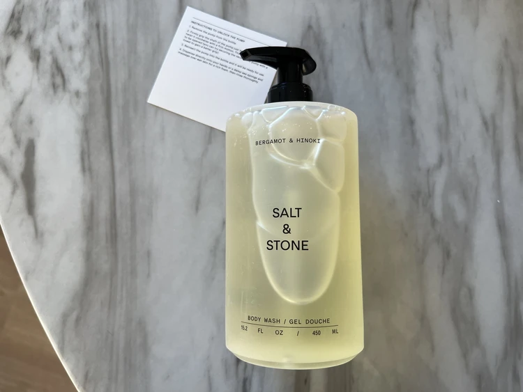 【アメリカ購入品】スキンケア「SALT&STONE」のボディソープが大人のご褒美時間にぴったりだった！_2
