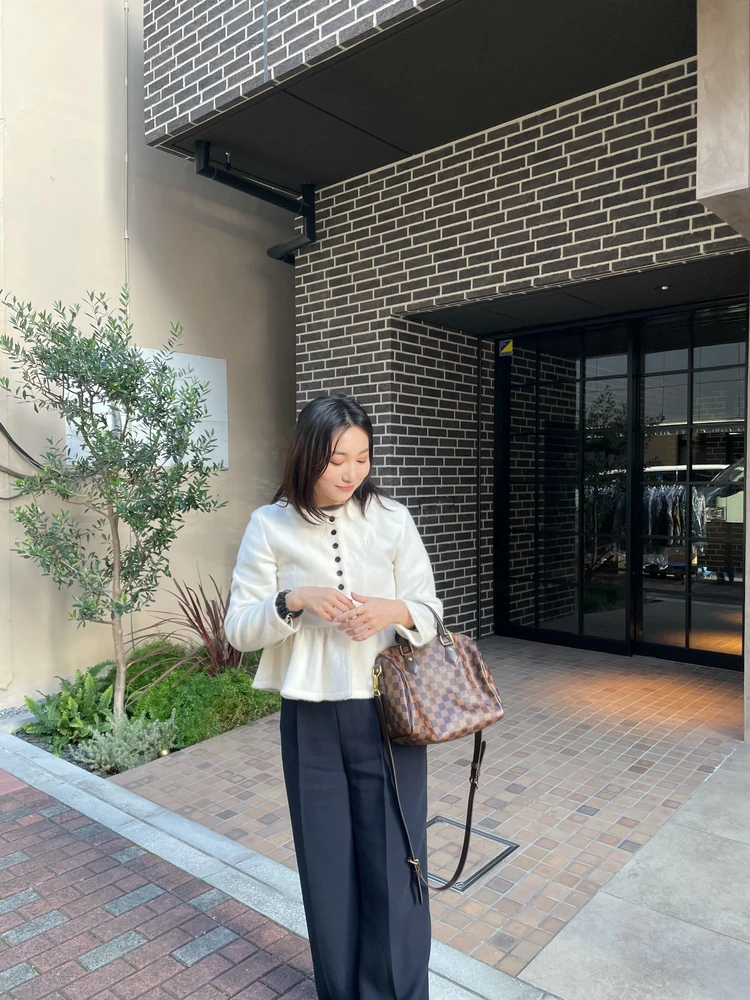 子どもとのお出かけに愛用！ルイ・ヴィトンの「スピーディ」がさすがの定番だった_2