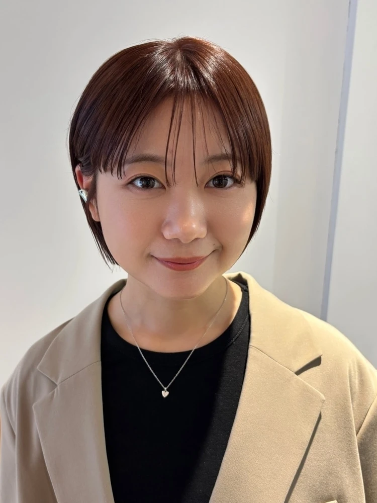 【2026春大人のボブ】タイトなシルエットとほどよい丸みでほどよいフェミニンさが