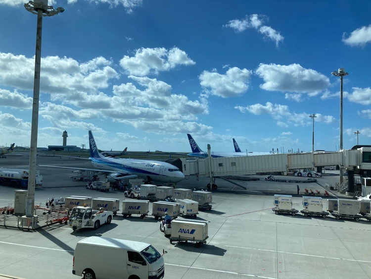 ANAプレミアムクラス搭乗記【伊丹↔︎那覇】_1