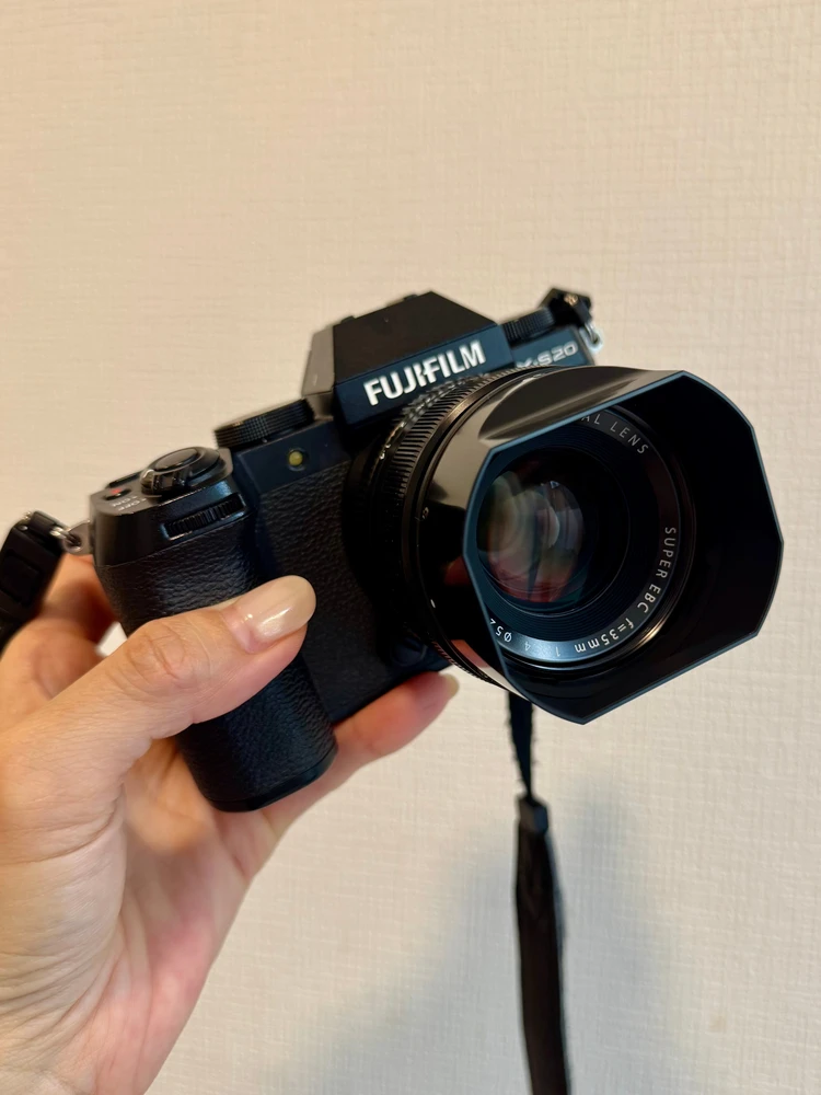 FUJIFILM X-S20とXF35mm f1.4R