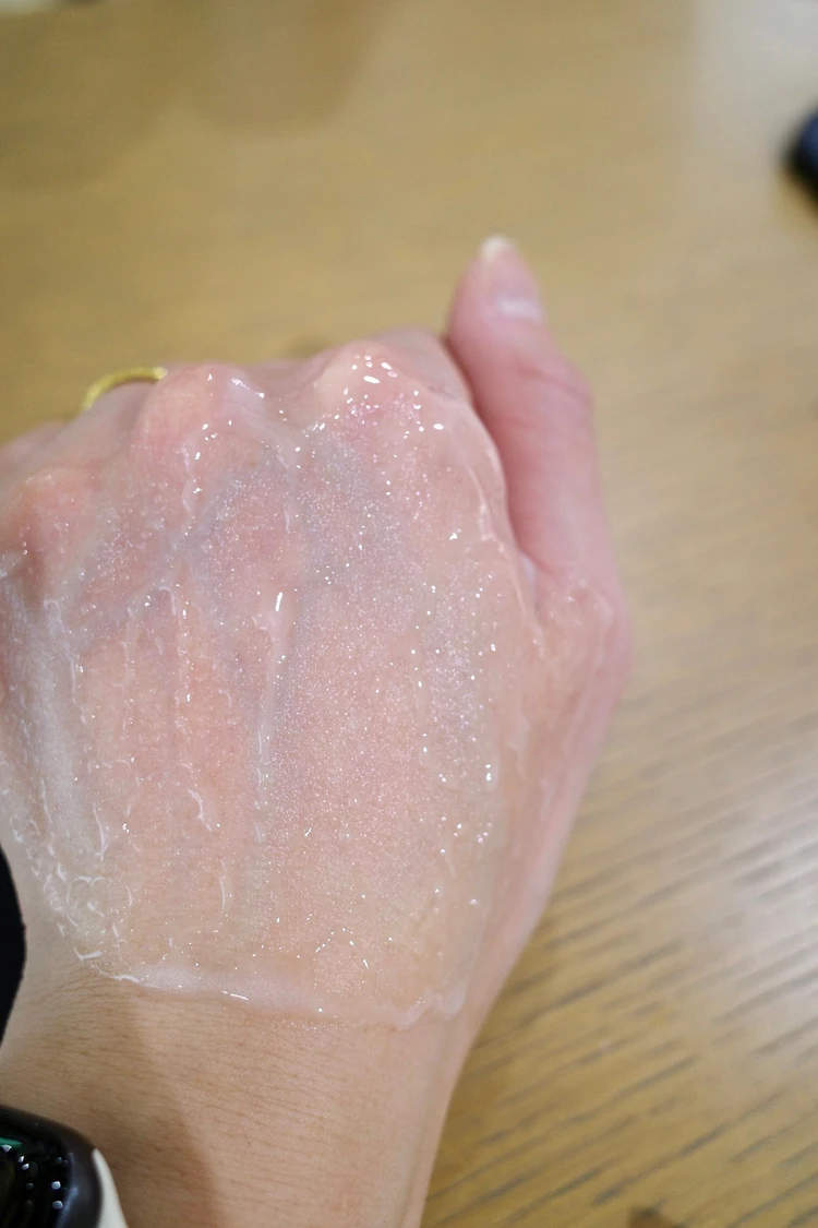 ピーリングって刺激強そう・・と思ってる人ほど使うべき【SOFINA iP】の朝晩使える水光ピーリング泡セラム_7